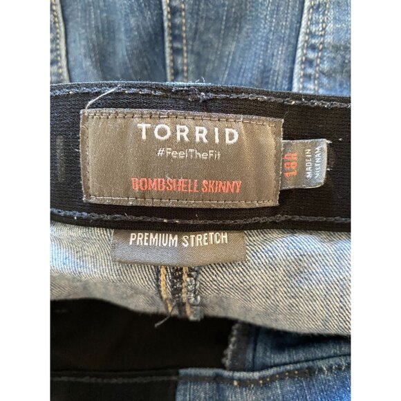 Torrid‎ Womens Bombshell Skinny Jeans Distressed Button Fly 18R Premium Stretch - Picture 4 of 8